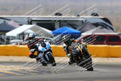 media/Apr-09-2022-SoCal Trackdays (Sat) [[c9e19a26ab]]/Turn 2 (1140am)/